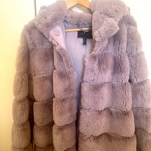 Women’s Fake fur made by BCBG MAXAZRIA